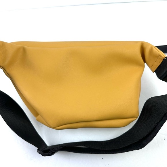 Expression NYC Park Avenue Vegan Yellow Mustard Belt Bag Brand New - Picture 5 of 12